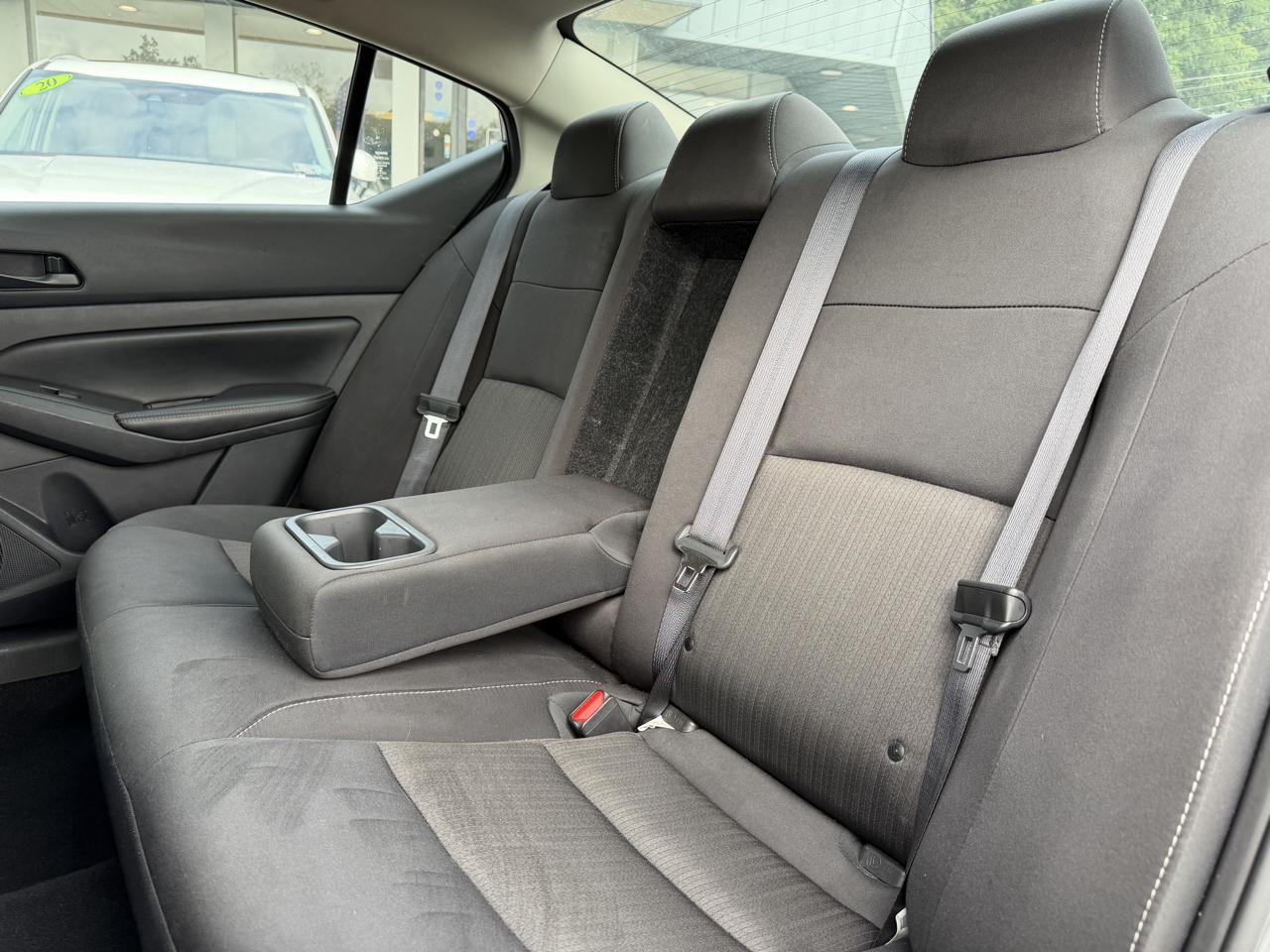 Nissan Altima 2.5 SV Sedan 2024