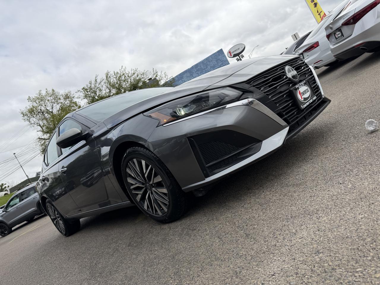 Nissan Altima 2.5 SV Sedan 2024