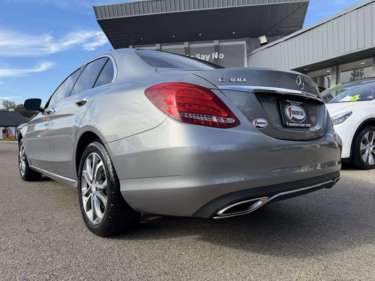 Mercedes-Benz C-Class 4dr Sdn C 300 4MATIC 2015