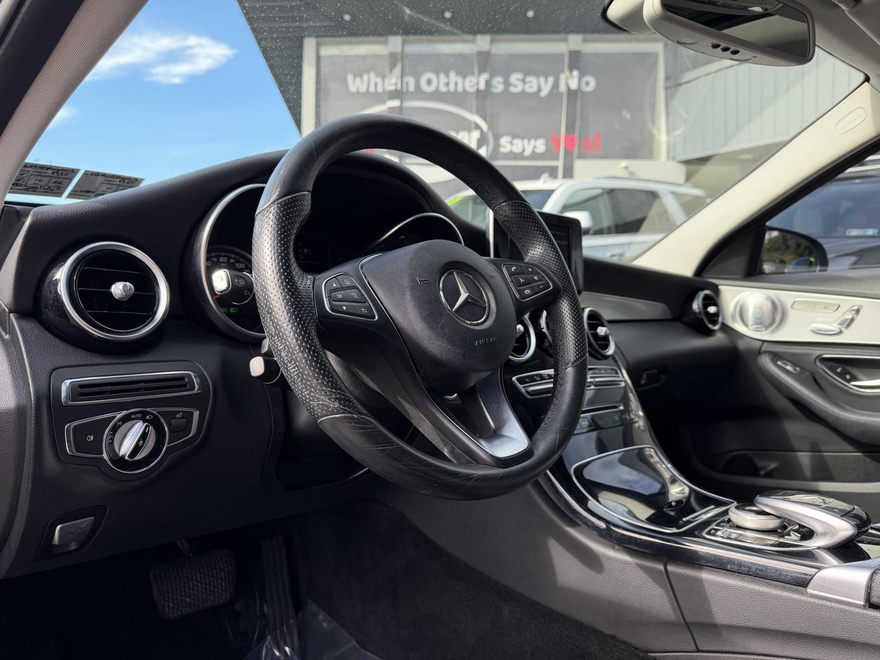 Mercedes-Benz C-Class 4dr Sdn C 300 4MATIC 2015