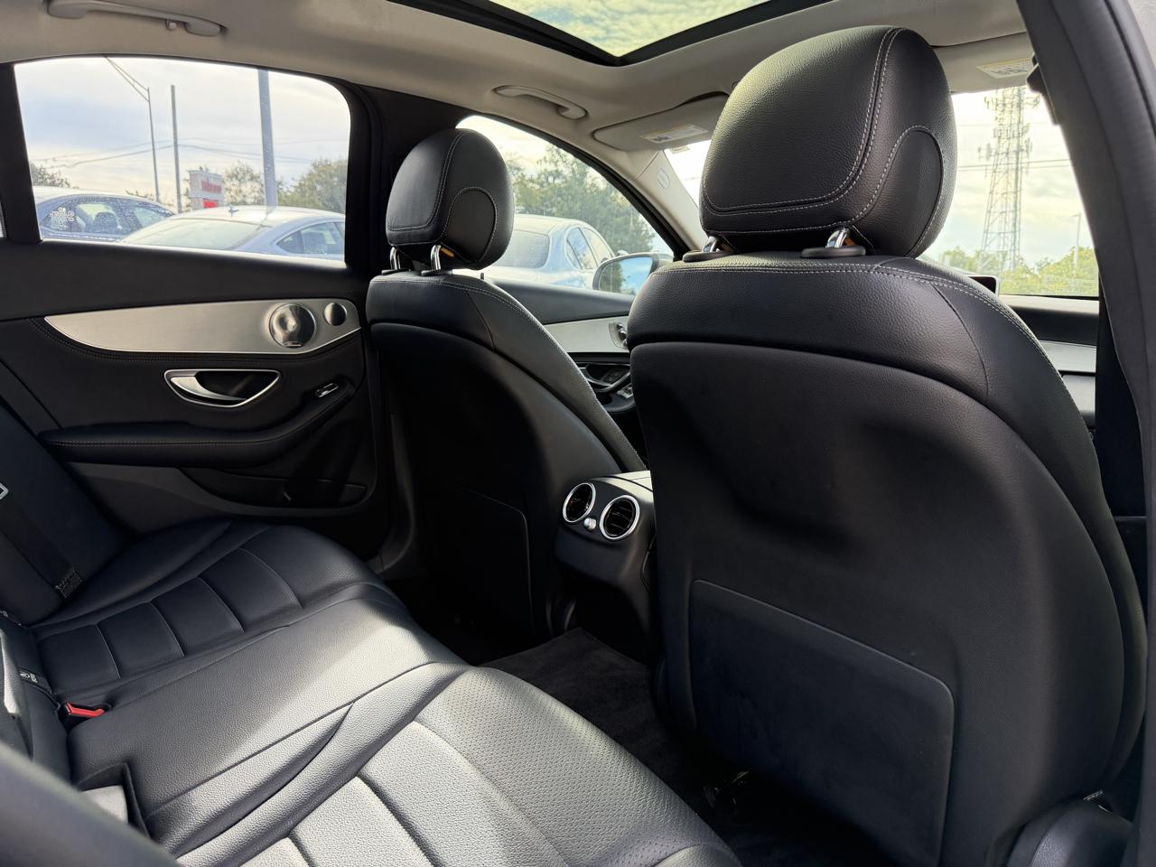 Mercedes-Benz C-Class 4dr Sdn C 300 4MATIC 2015