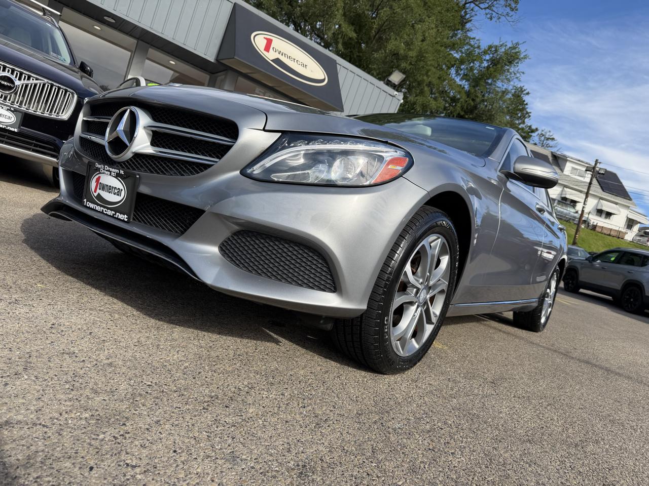 Mercedes-Benz C-Class 4dr Sdn C 300 4MATIC 2015