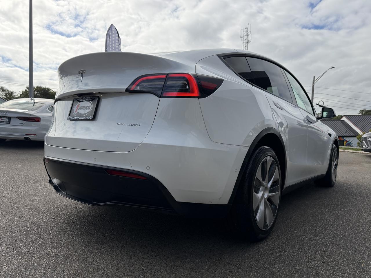 Tesla Model Y Long Range AWD 2021
