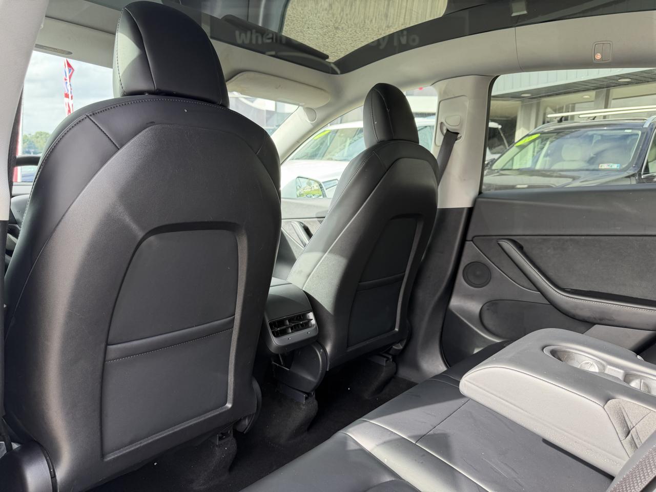 Tesla Model Y Long Range AWD 2021