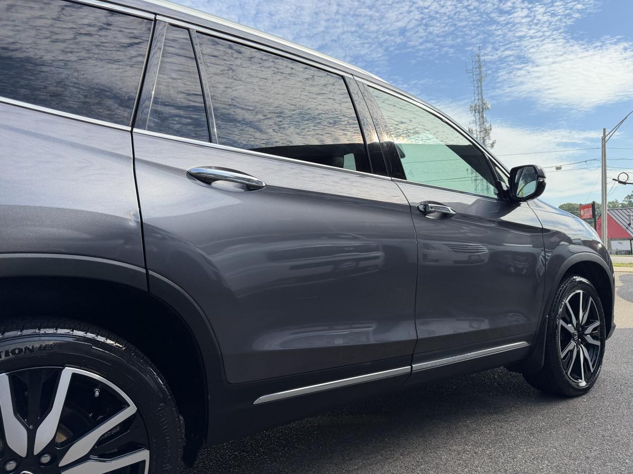 Honda Pilot Touring 7-Passenger AWD 2020
