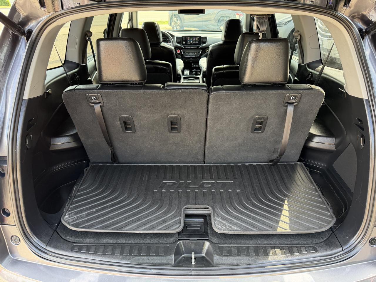 Honda Pilot Touring 7-Passenger AWD 2020