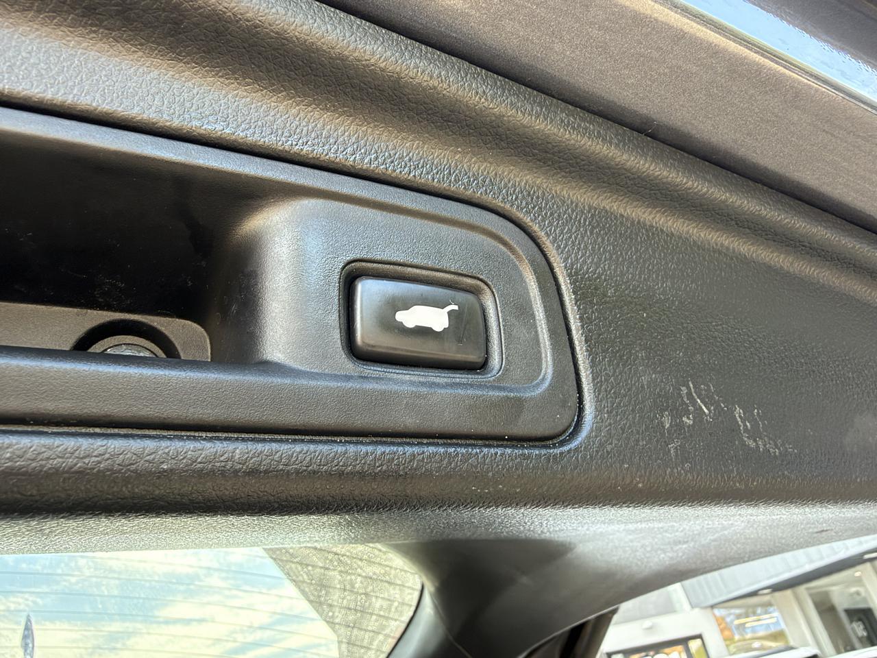 Honda Pilot Touring 7-Passenger AWD 2020