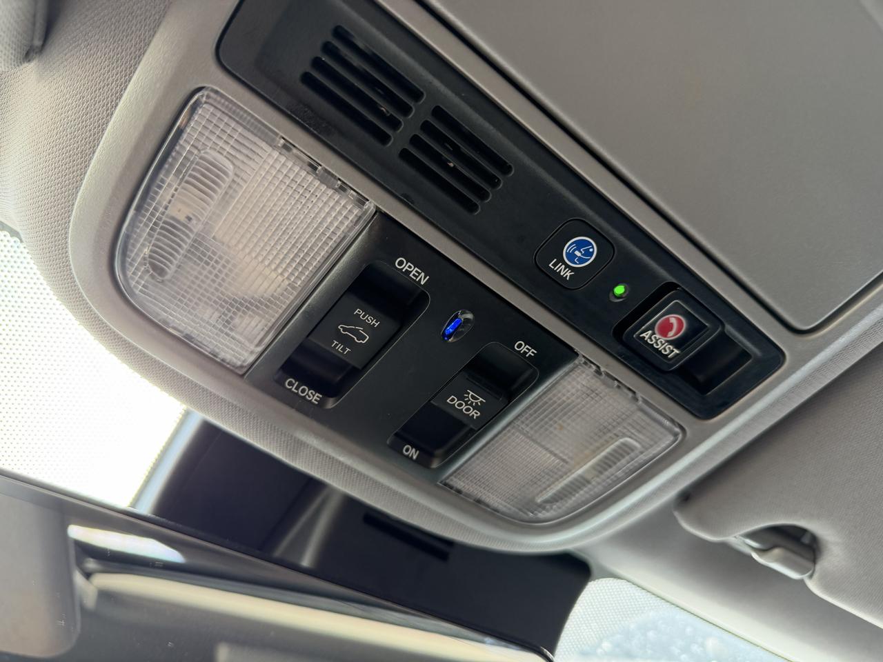 Honda Pilot Touring 7-Passenger AWD 2020