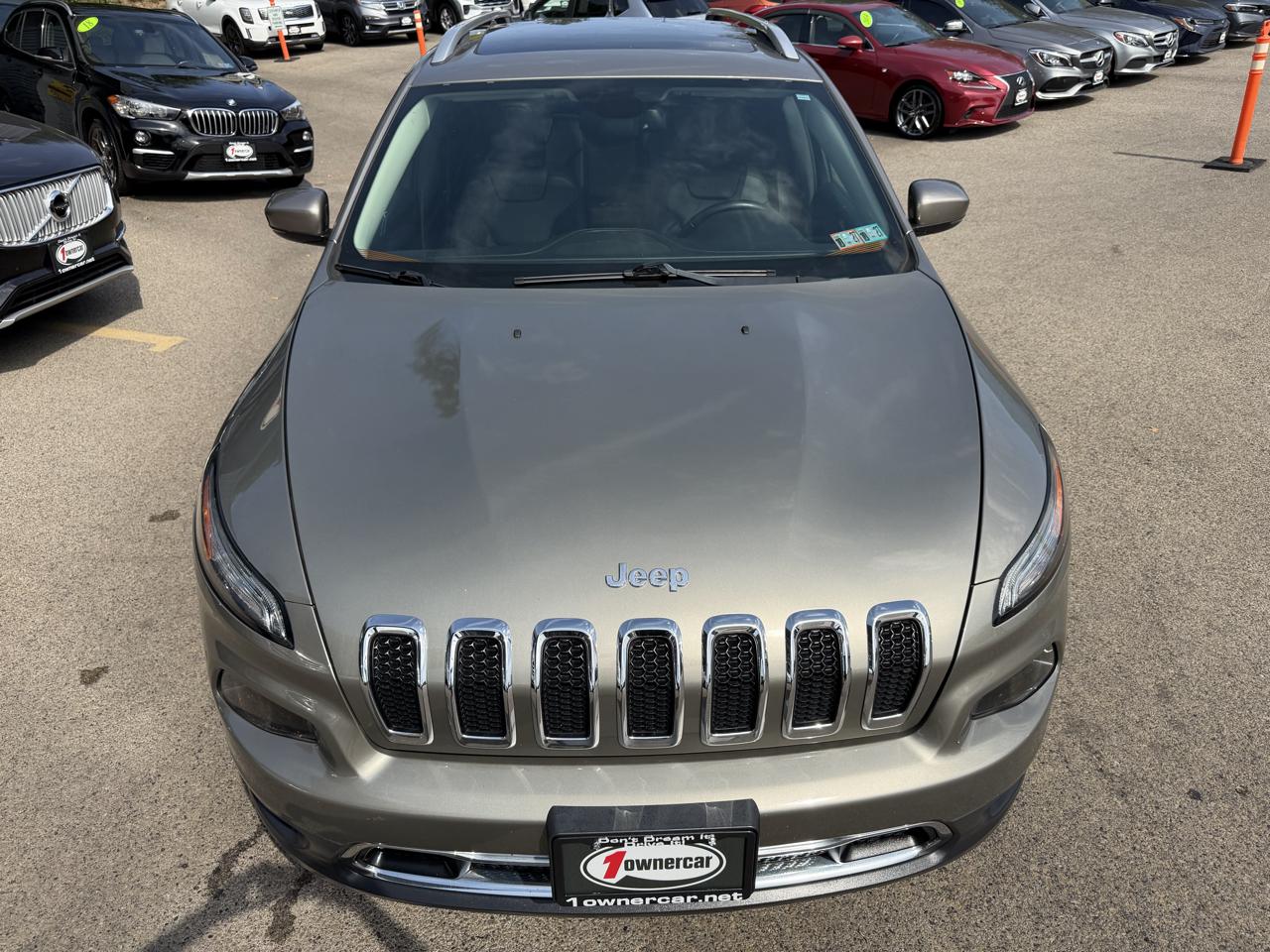 Jeep Cherokee 4WD 4dr Limited 2016