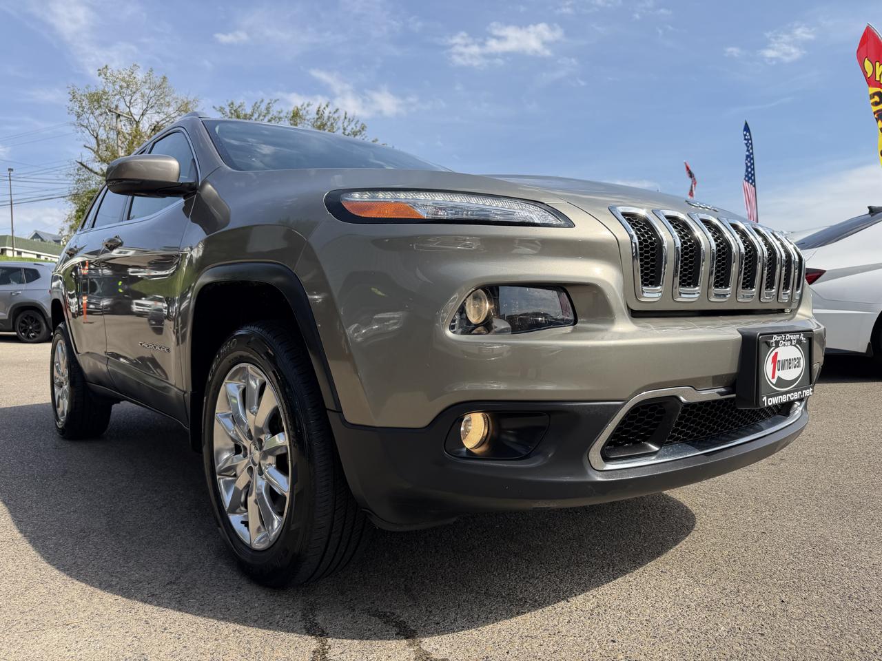 Jeep Cherokee 4WD 4dr Limited 2016