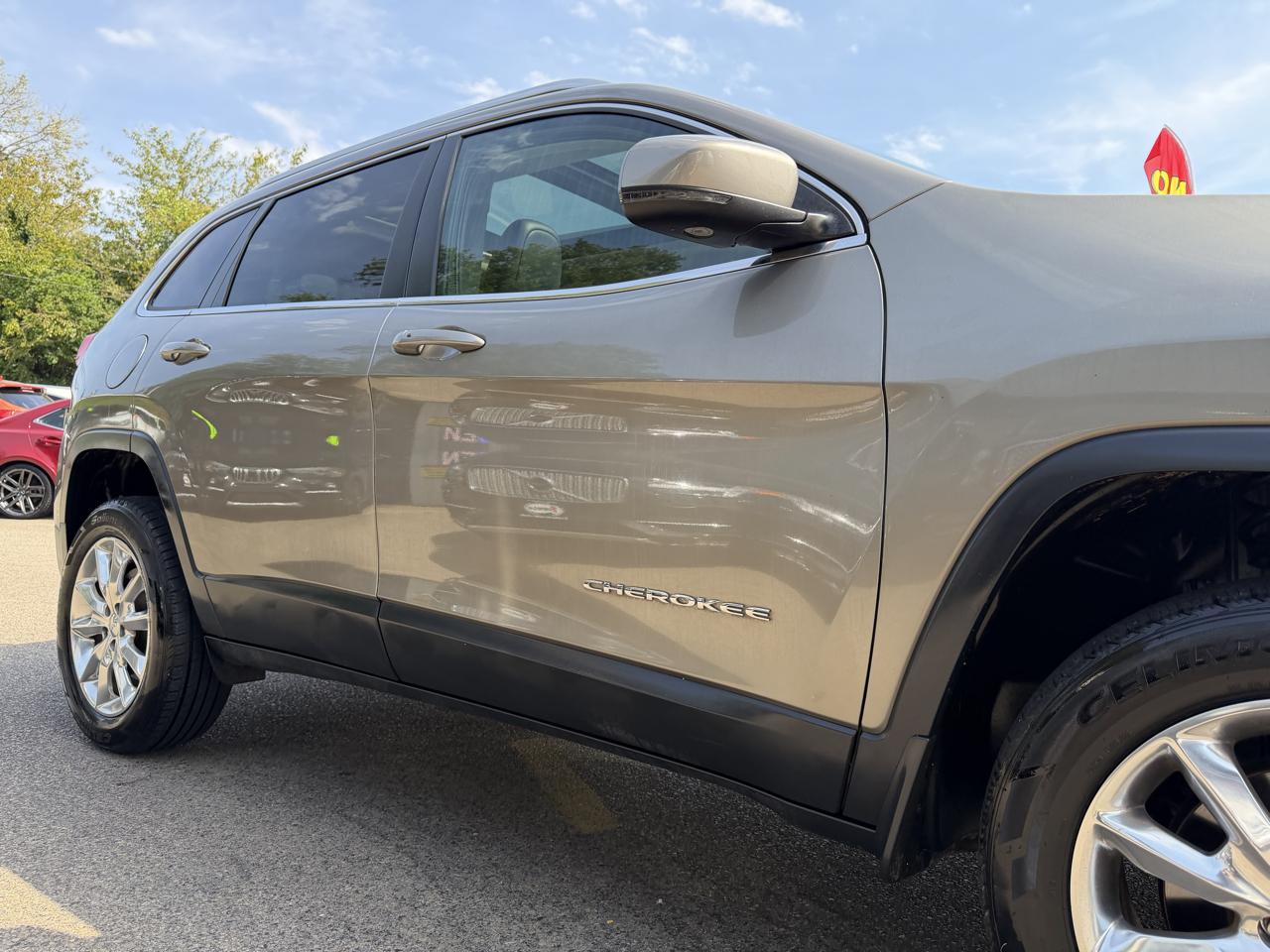Jeep Cherokee 4WD 4dr Limited 2016