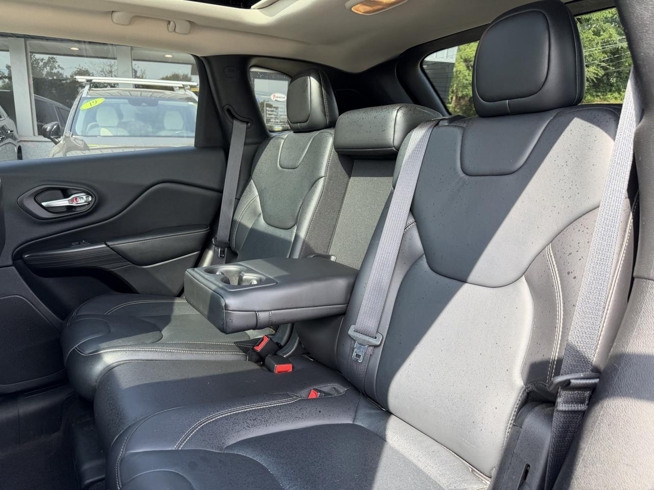 Jeep Cherokee 4WD 4dr Limited 2016