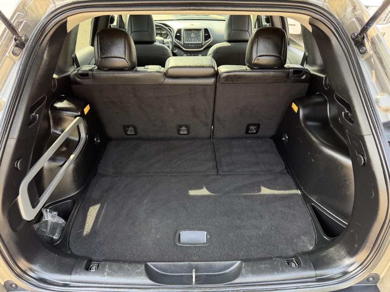 Jeep Cherokee 4WD 4dr Limited 2016