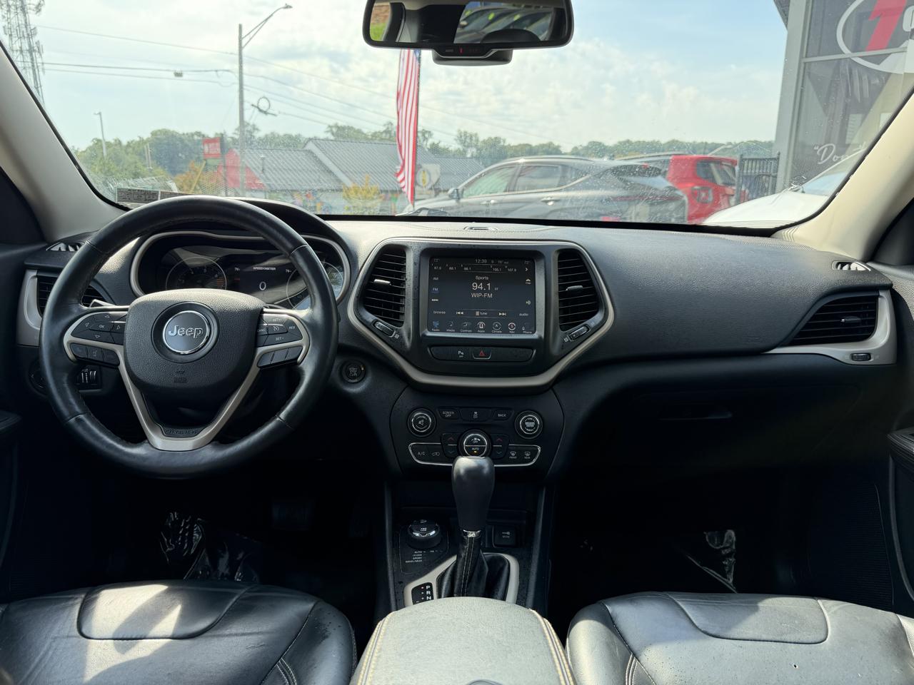 Jeep Cherokee 4WD 4dr Limited 2016