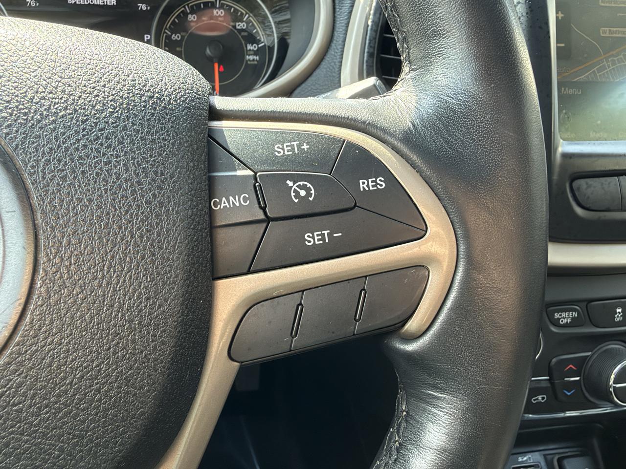 Jeep Cherokee 4WD 4dr Limited 2016