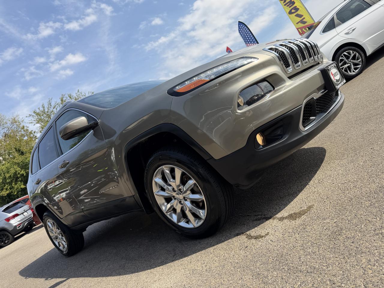 Jeep Cherokee 4WD 4dr Limited 2016