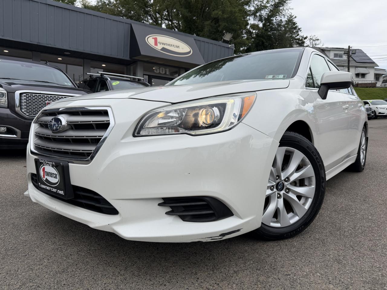 Subaru Legacy 4dr Sdn 2.5i Premium PZEV 2015