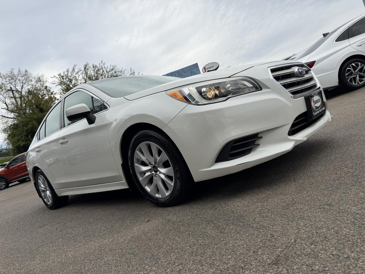 Subaru Legacy 4dr Sdn 2.5i Premium PZEV 2015