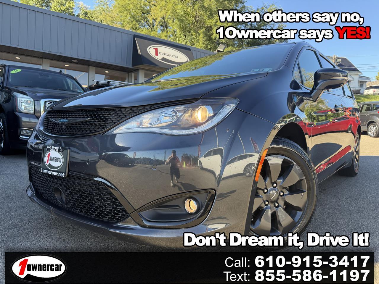 2020 Chrysler Pacifica Hybrid Limited FWD