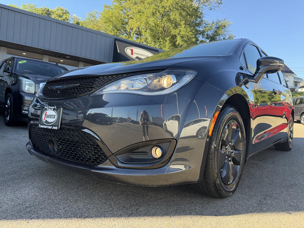 Chrysler Pacifica Hybrid Limited FWD 2020