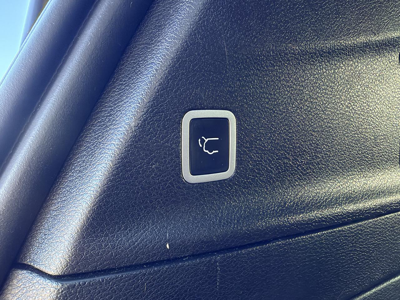 Chrysler Pacifica Hybrid Limited FWD 2020