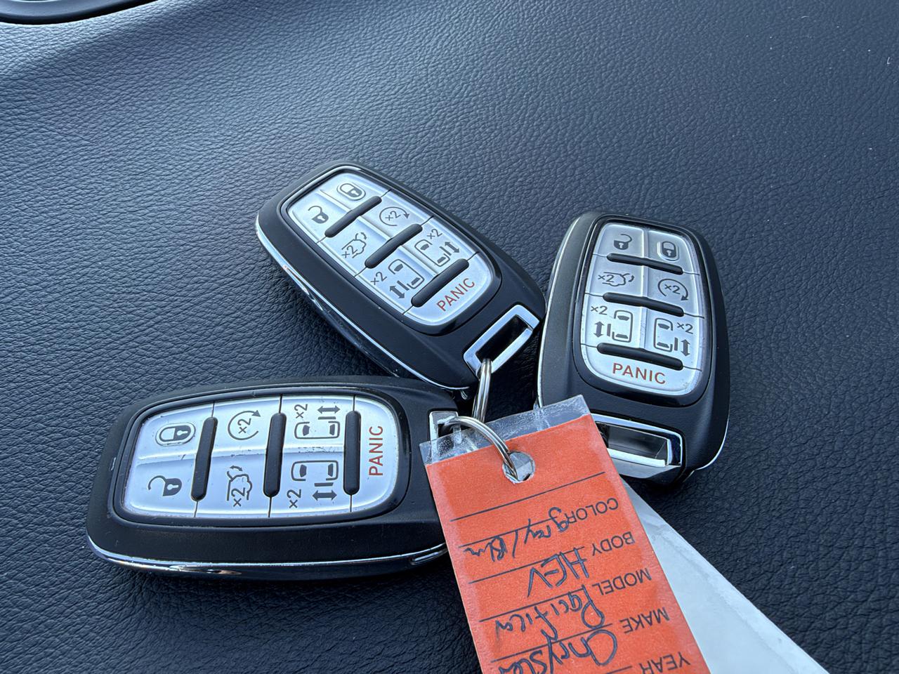 Chrysler Pacifica Hybrid Limited FWD 2020