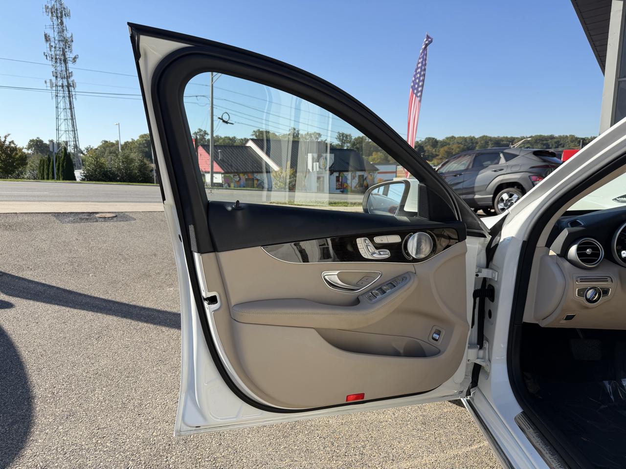 Mercedes-Benz C-Class 4dr Sdn C 300 4MATIC 2016