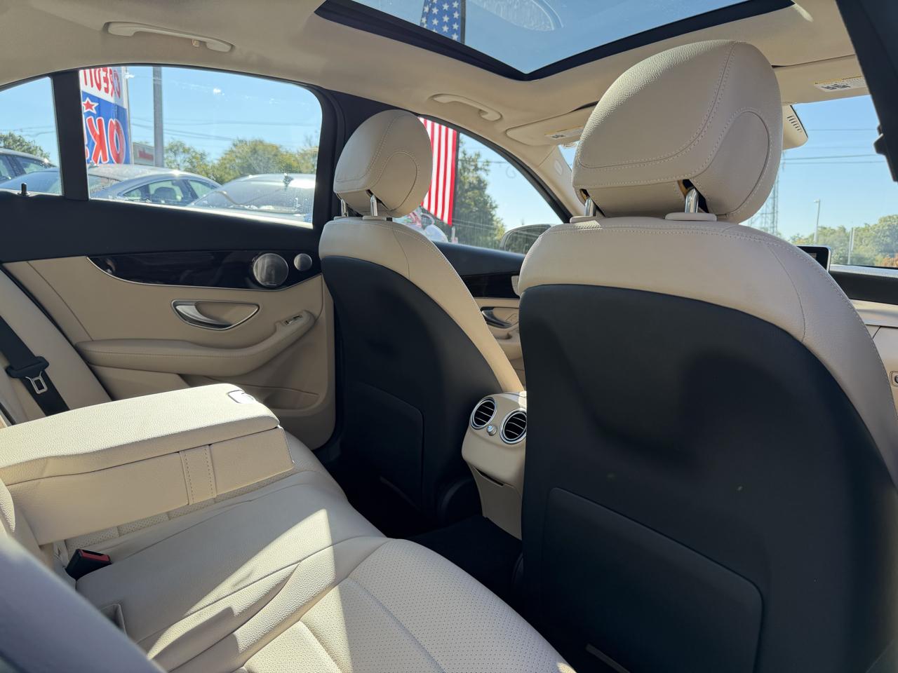 Mercedes-Benz C-Class 4dr Sdn C 300 4MATIC 2016