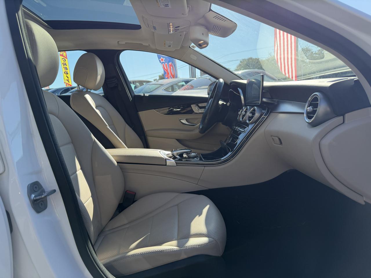 Mercedes-Benz C-Class 4dr Sdn C 300 4MATIC 2016