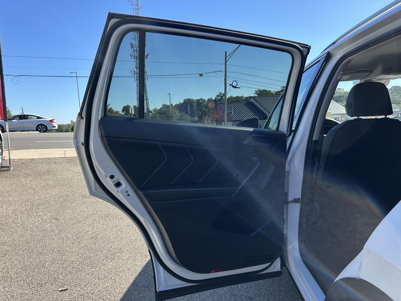 Volkswagen Tiguan 2.0T SE 4MOTION 2023