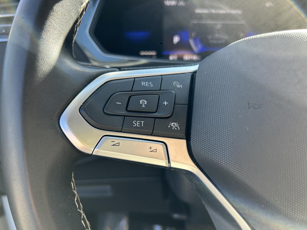 Volkswagen Tiguan 2.0T SE 4MOTION 2023