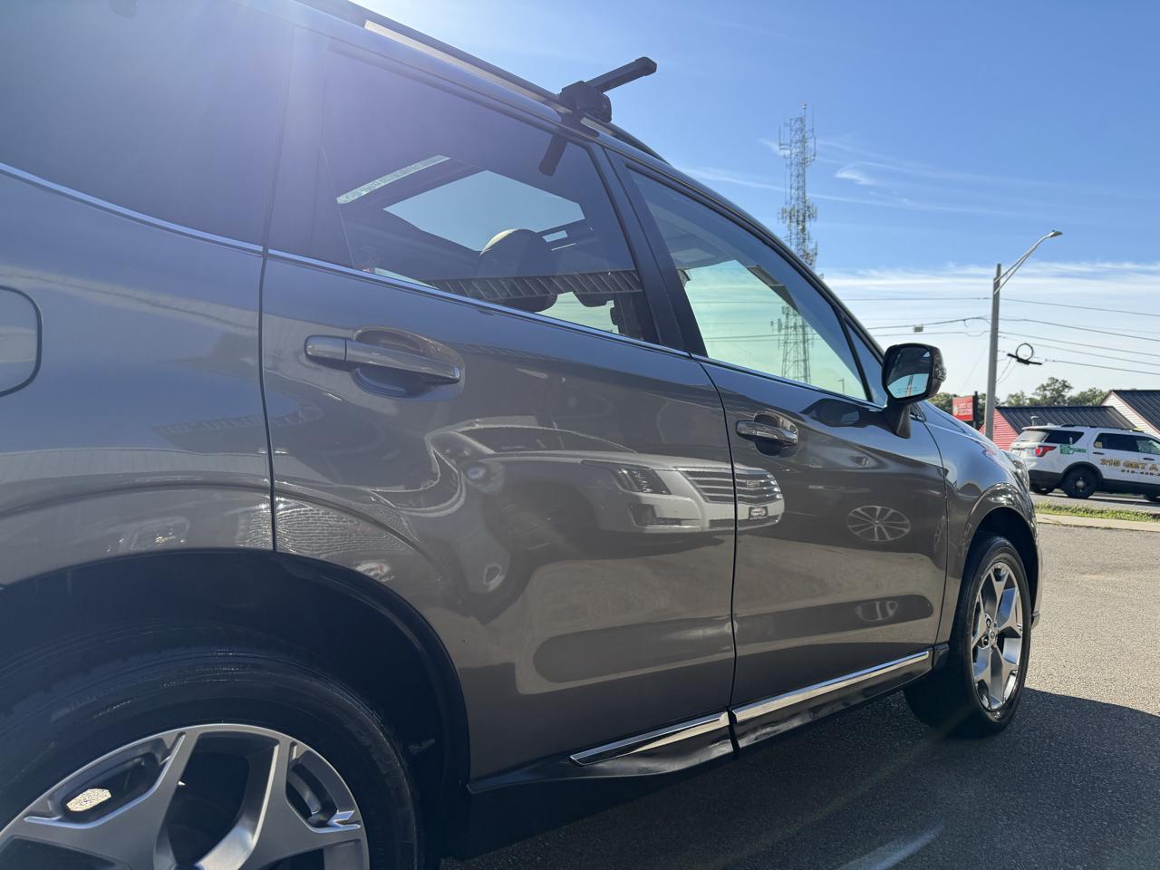 Subaru Forester 2.5i Touring CVT 2017