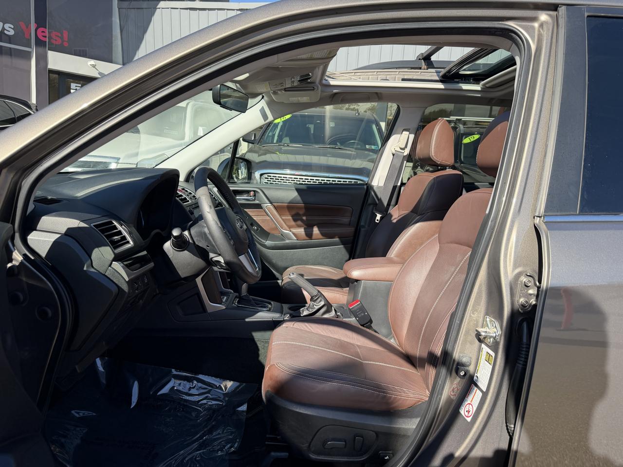 Subaru Forester 2.5i Touring CVT 2017