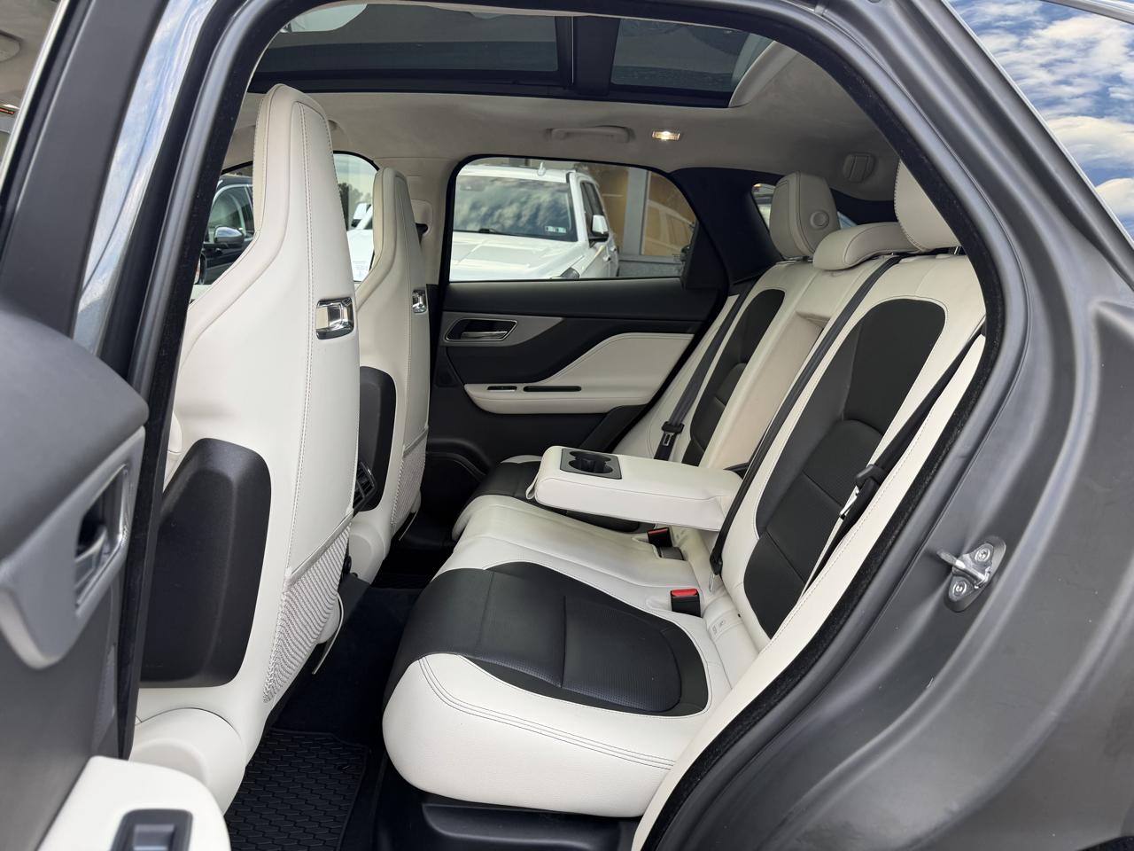Jaguar F-Pace S AWD 2019