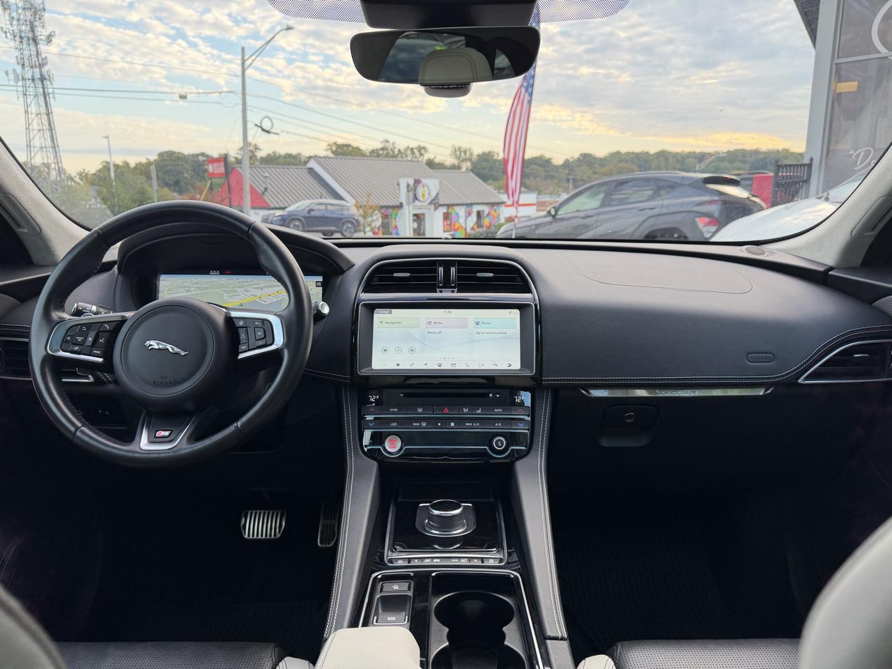 Jaguar F-Pace S AWD 2019