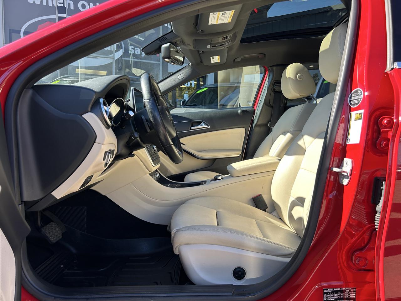 Mercedes-Benz GLA 4MATIC 4dr GLA 250 2016