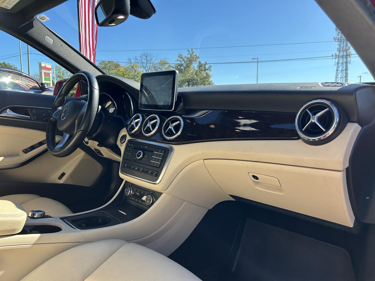 Mercedes-Benz GLA 4MATIC 4dr GLA 250 2016