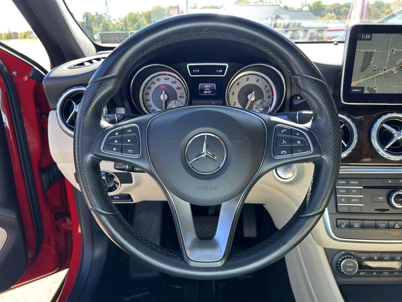 Mercedes-Benz GLA 4MATIC 4dr GLA 250 2016