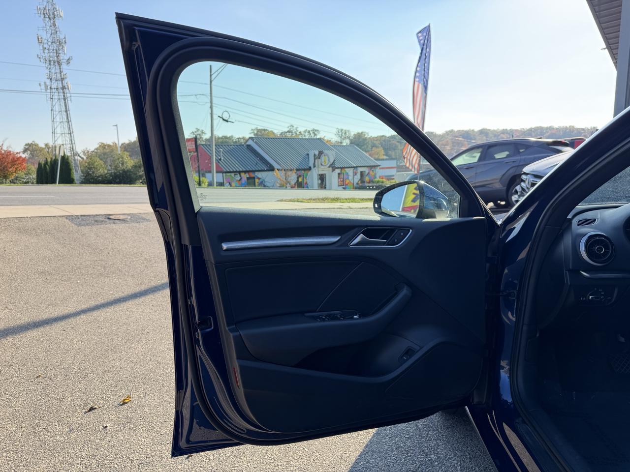 Audi A3 4dr Sdn quattro 2.0T Premium Plus 2015