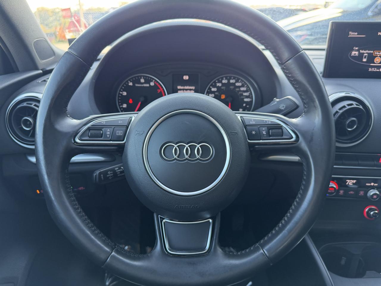 Audi A3 4dr Sdn quattro 2.0T Premium Plus 2015
