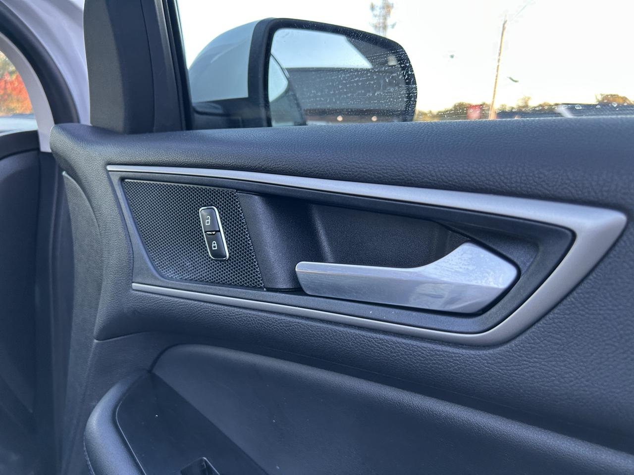 Ford Edge SEL FWD 2019