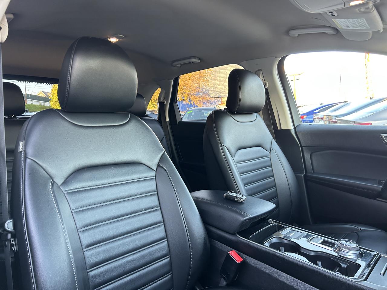 Ford Edge SEL FWD 2019