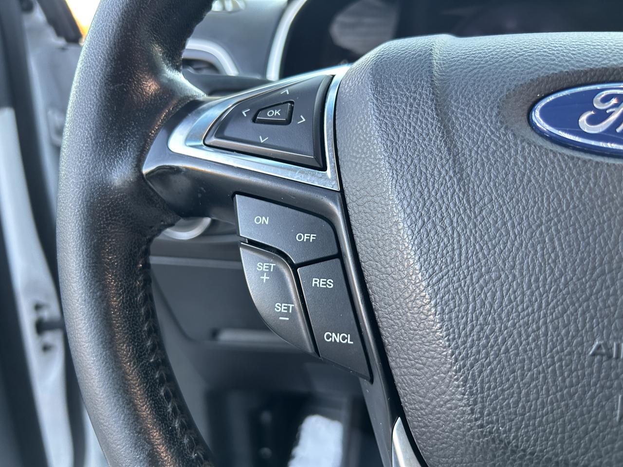 Ford Edge SEL FWD 2019