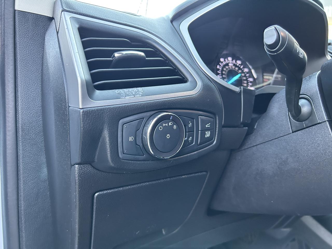 Ford Edge SEL FWD 2019