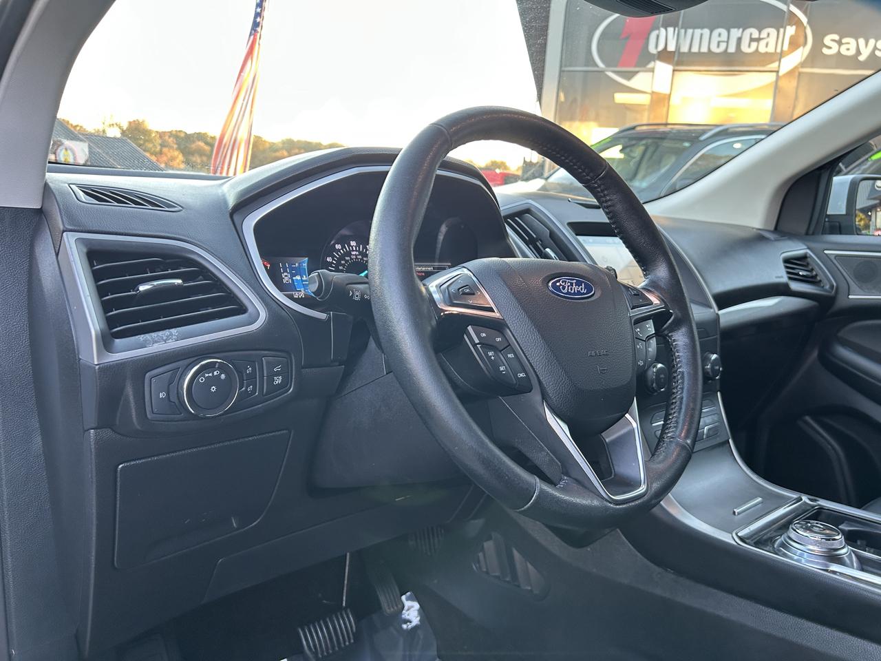Ford Edge SEL FWD 2019