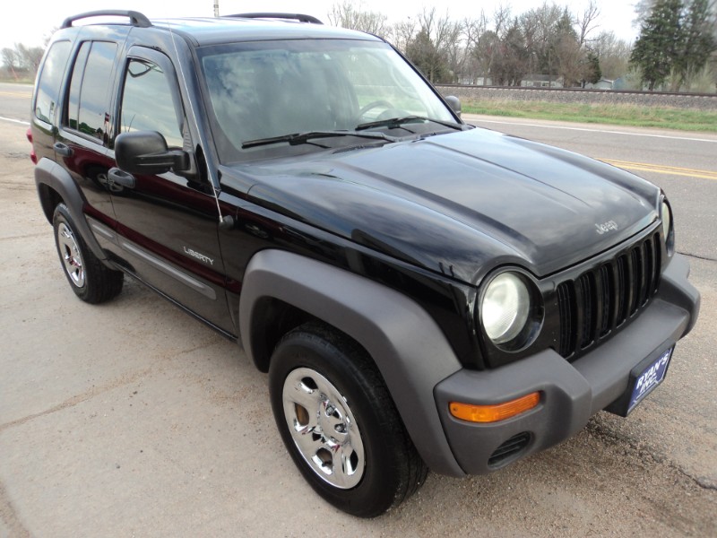 Used 2004 Jeep Liberty Sport 4WD for Sale in Shelton NE 68876 Ryan's