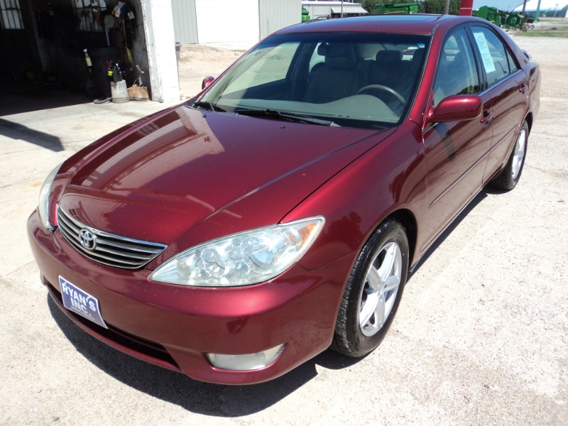 Used 2006 Toyota Camry XLE V6 for Sale in Shelton NE 68876 Ryan's Used