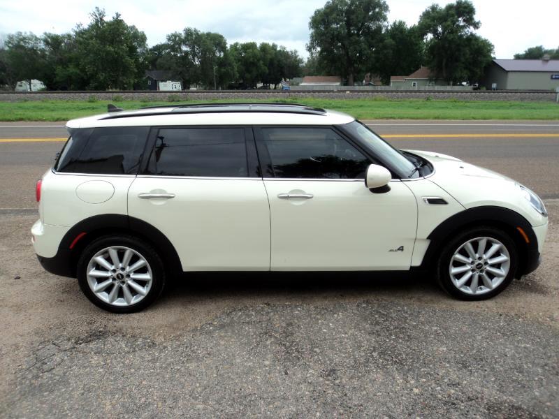 MINI Clubman Cooper ALL4 2017 MINI Clubman Cooper ALL4 2017