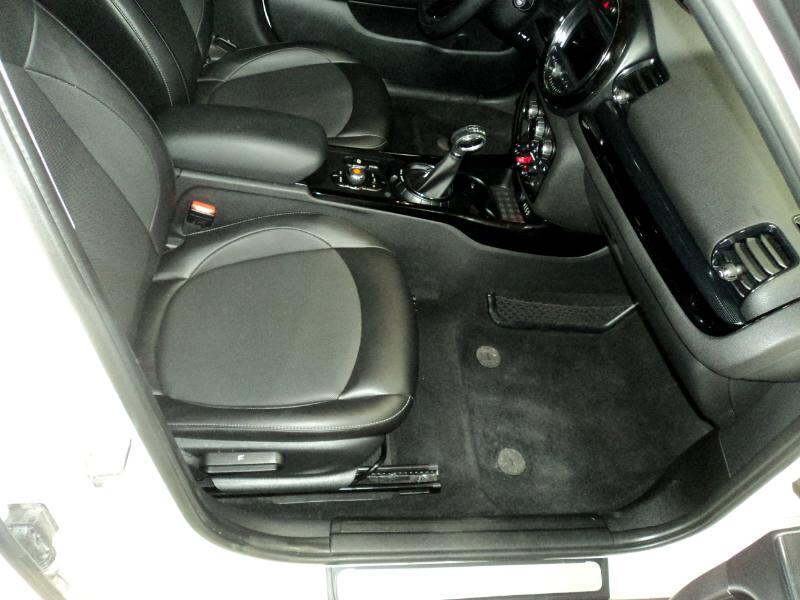 MINI Clubman Cooper ALL4 2017 MINI Clubman Cooper ALL4 2017