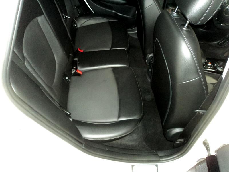 MINI Clubman Cooper ALL4 2017 MINI Clubman Cooper ALL4 2017